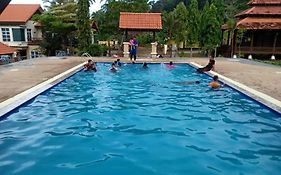 Oyo Home 90745 Desa Balqis Beach Resort
