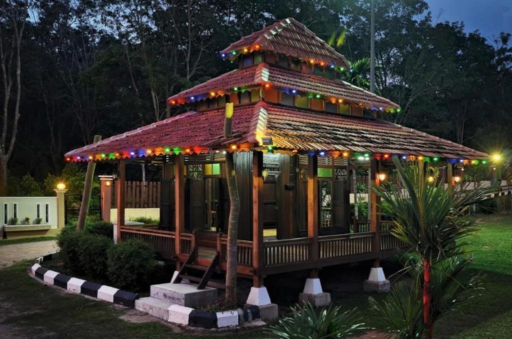 Oyo Home 90745 Desa Balqis Beach Resort Malacca Luaran gambar